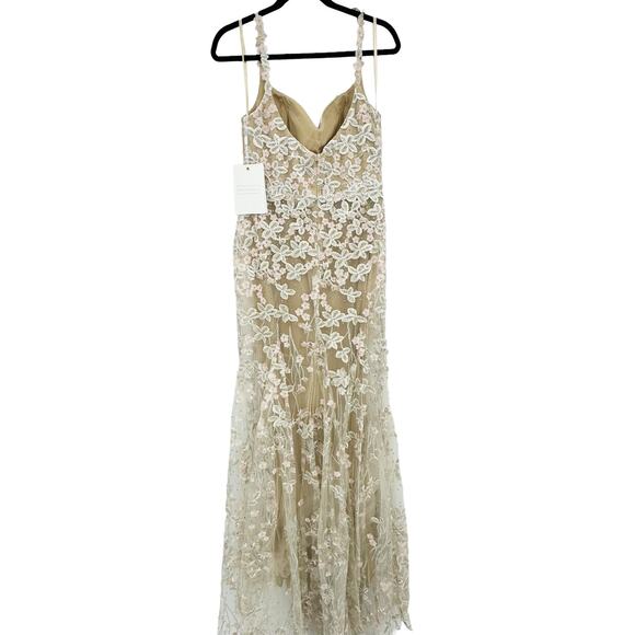 Mac Duggal 67492 Floral Embroidered Corset Bodice Gown Size 8 NWT - Picture 7 of 12